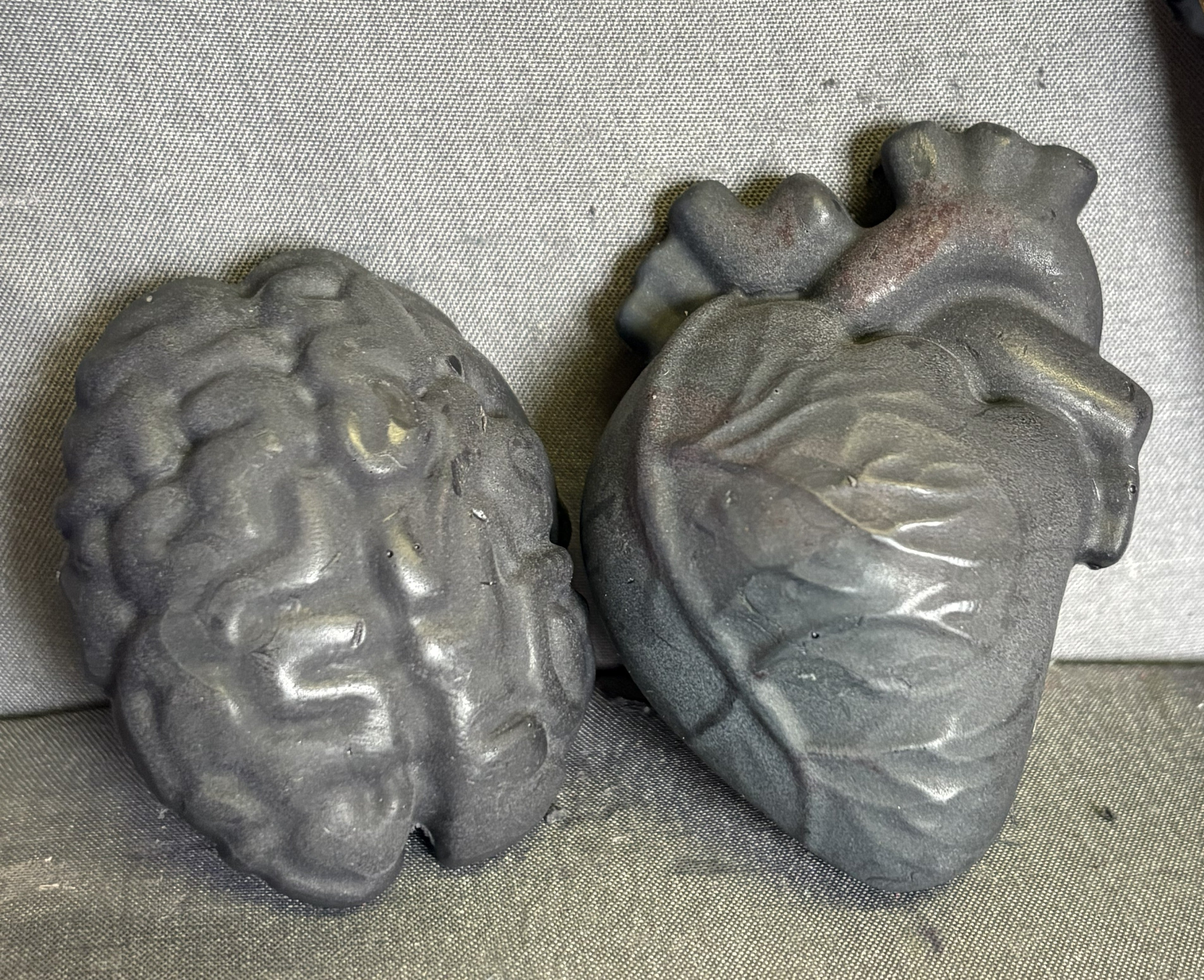 Heart & Brain Soap Bar Set – Anatomical Handmade Novelty Soaps