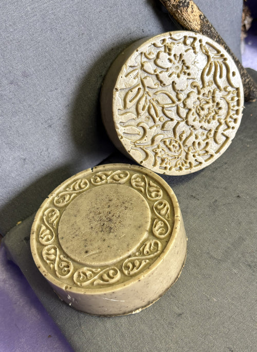 Blooming Garden Soap Bars – Handmade Round Floral Decorative Soaps Set of 4