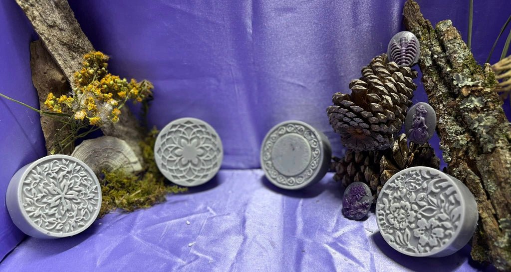 Blooming Garden Soap Bars – Handmade Round Floral Decorative Soaps Set of 4