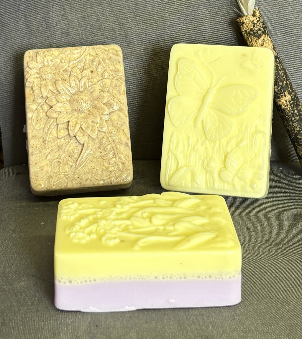 Floral Garden Soap Set – 4 Handmade Square Botanical Soap Bars