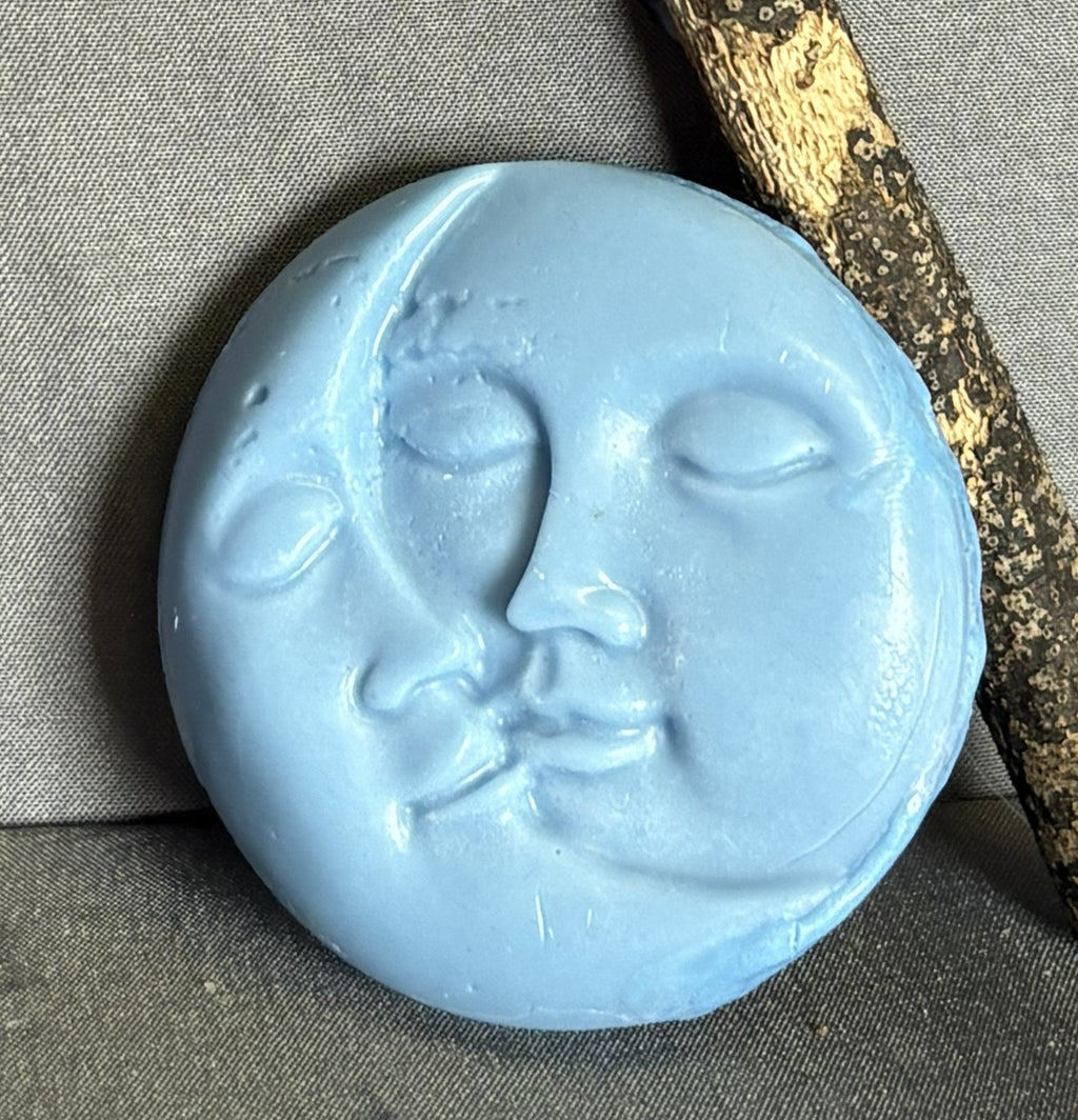 Celestial Sun & Moon Soap Set – 4 Handmade Round Cosmic Decorative Soap Bars