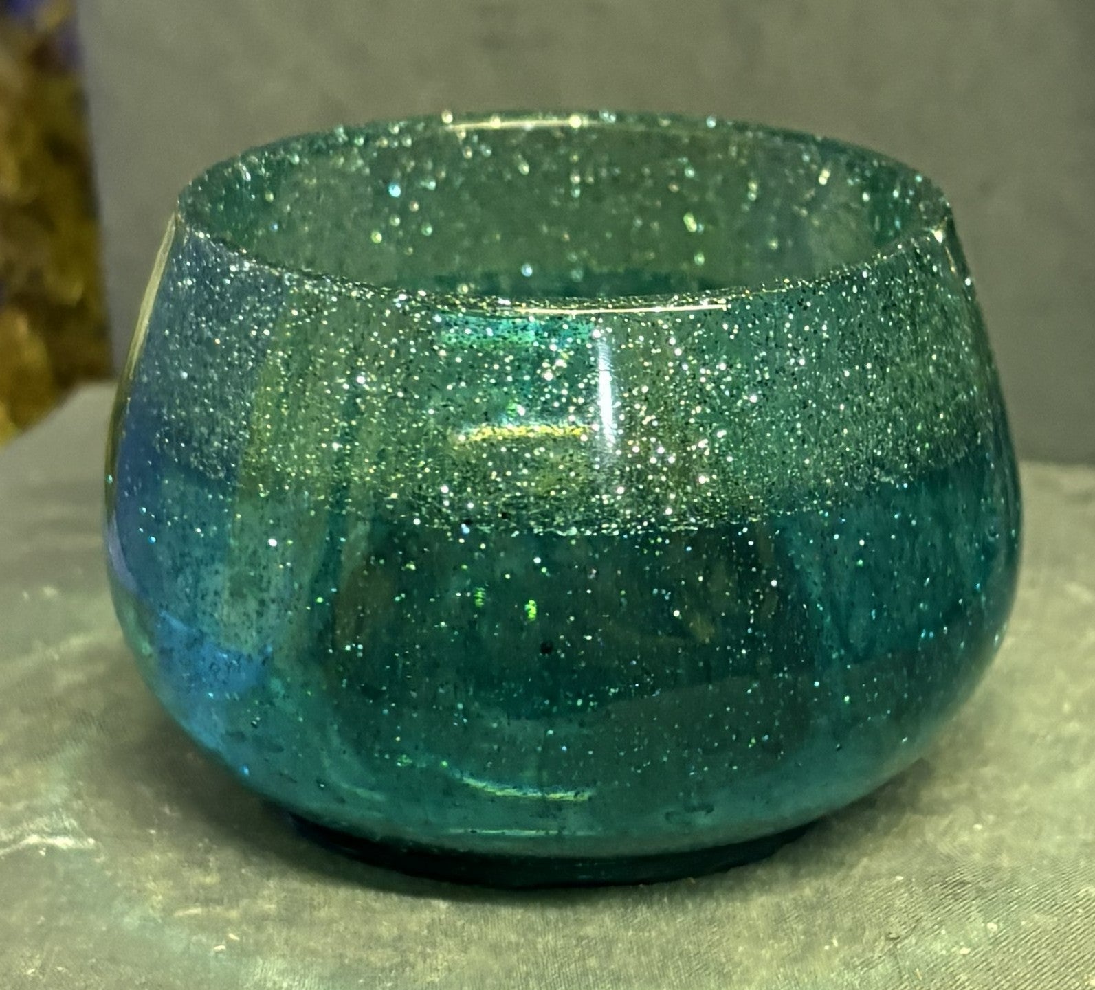 Handcrafted Resin Trinket Bowl – Decorative Catchall Dish for Jewelry, Keys & Keepsakes