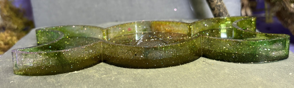 Handcrafted Gothic Witchy Resin Trinket Tray – Mystical Catchall for Jewelry, Crystals & Magical Keepsakes